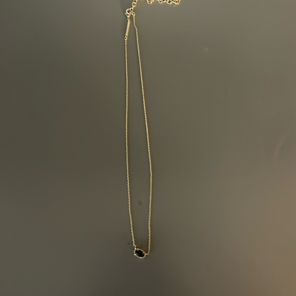 kendra scott mini elise necklace
